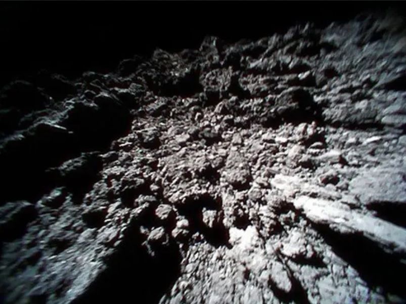 Asteroida Ryugu zaskoczyła naukowców. Nowe dane rozszerzają wiedzę o Układzie Słonecznym