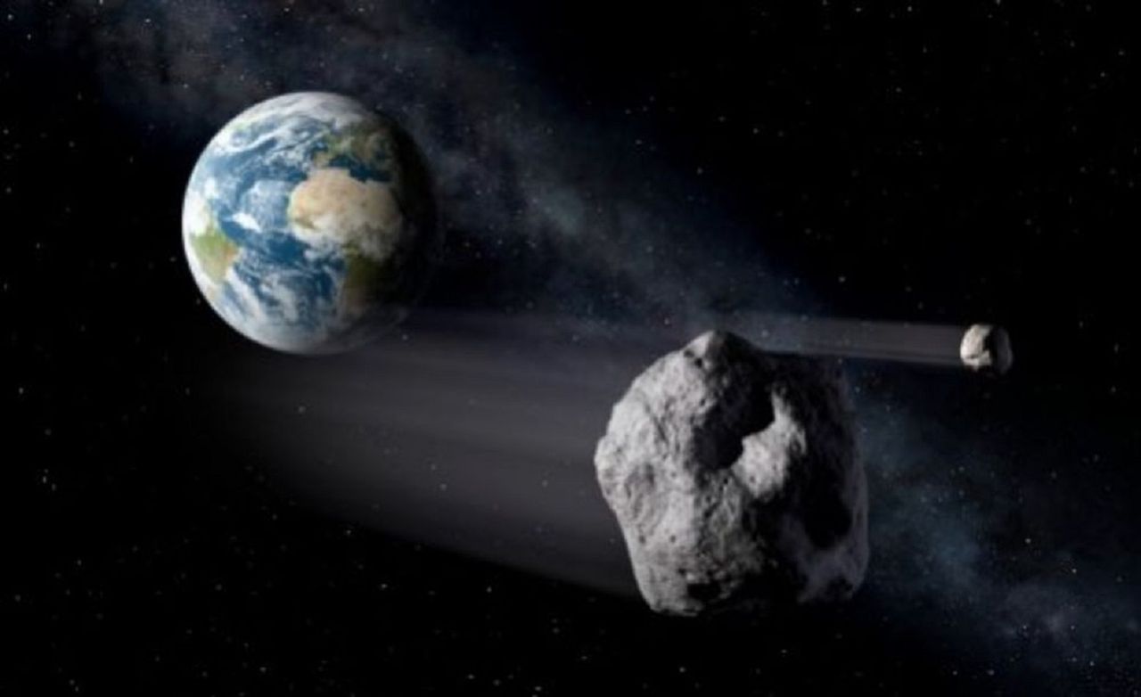 Asteroida o wielkości samochodu dostrzeżona tuż przed uderzeniem w Ziemię. Dlaczego to sukces?