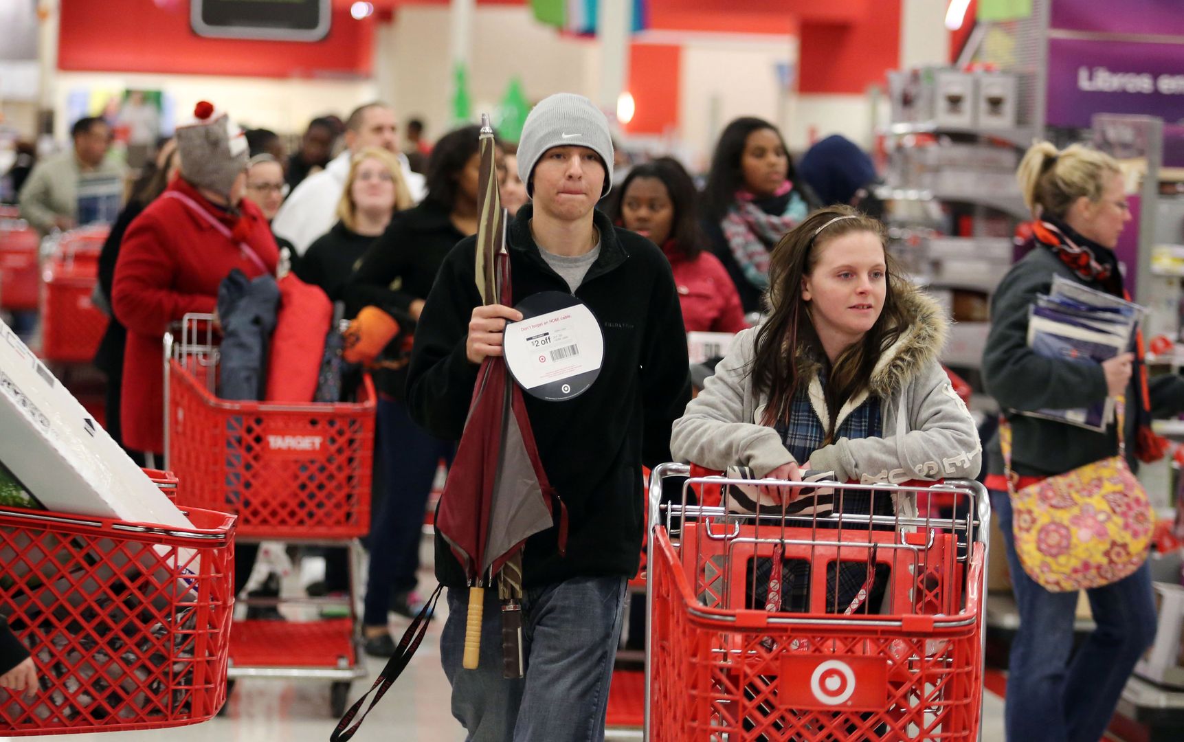 Black Friday czyli wyprzedaże, zakupy i... śmierć. Wszystko o Czarnym Piątku 