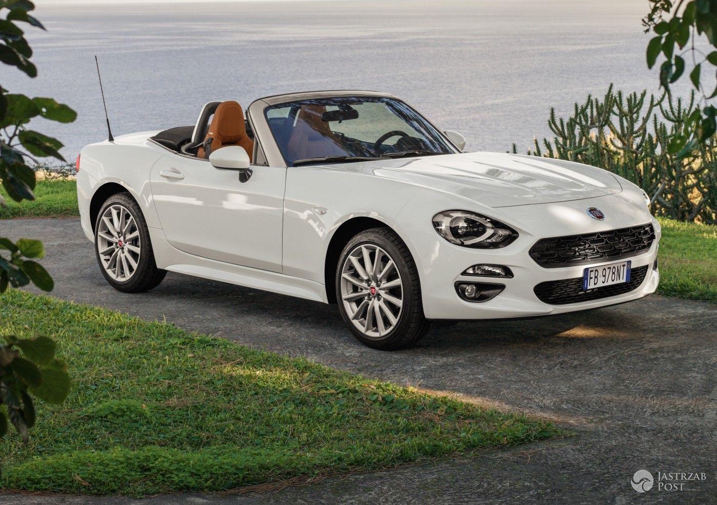 Fiat 124 Spider - najbardziej gejowski samochód