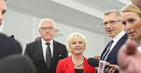 Senat. Większość nie zadziałała. Porażka opozycji
