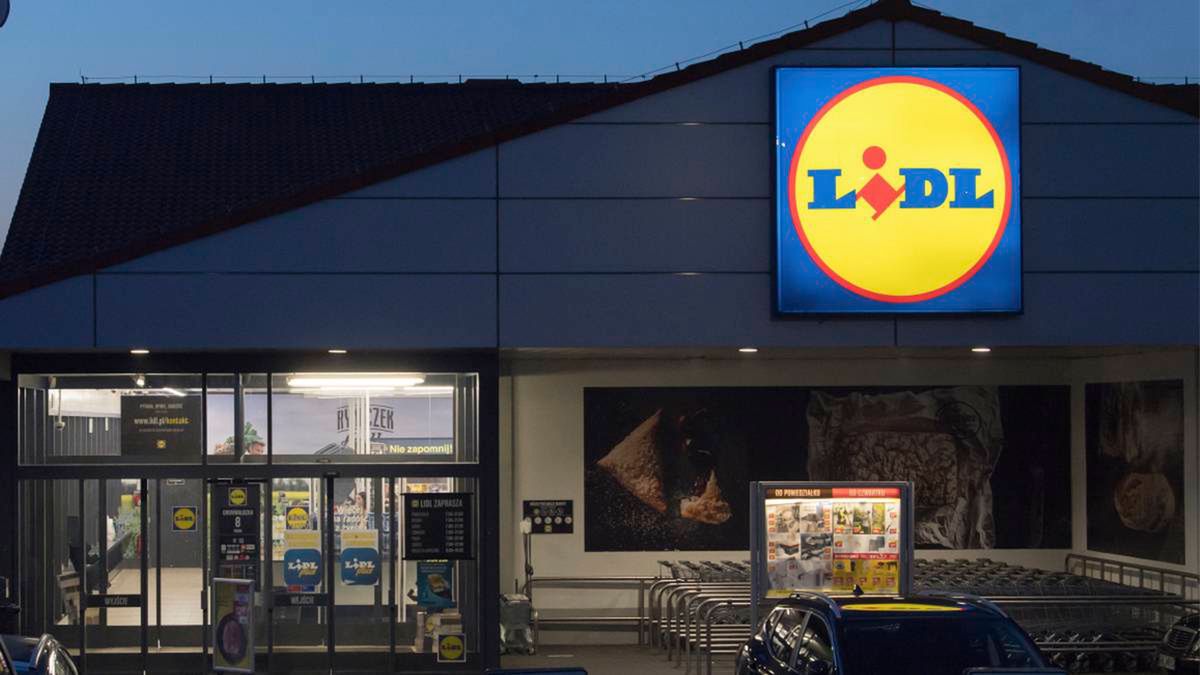 Lidl zmienia godziny i robi milowy krok w walce z koronawirusem. Konkurencja powinna szybko wziąć przykład