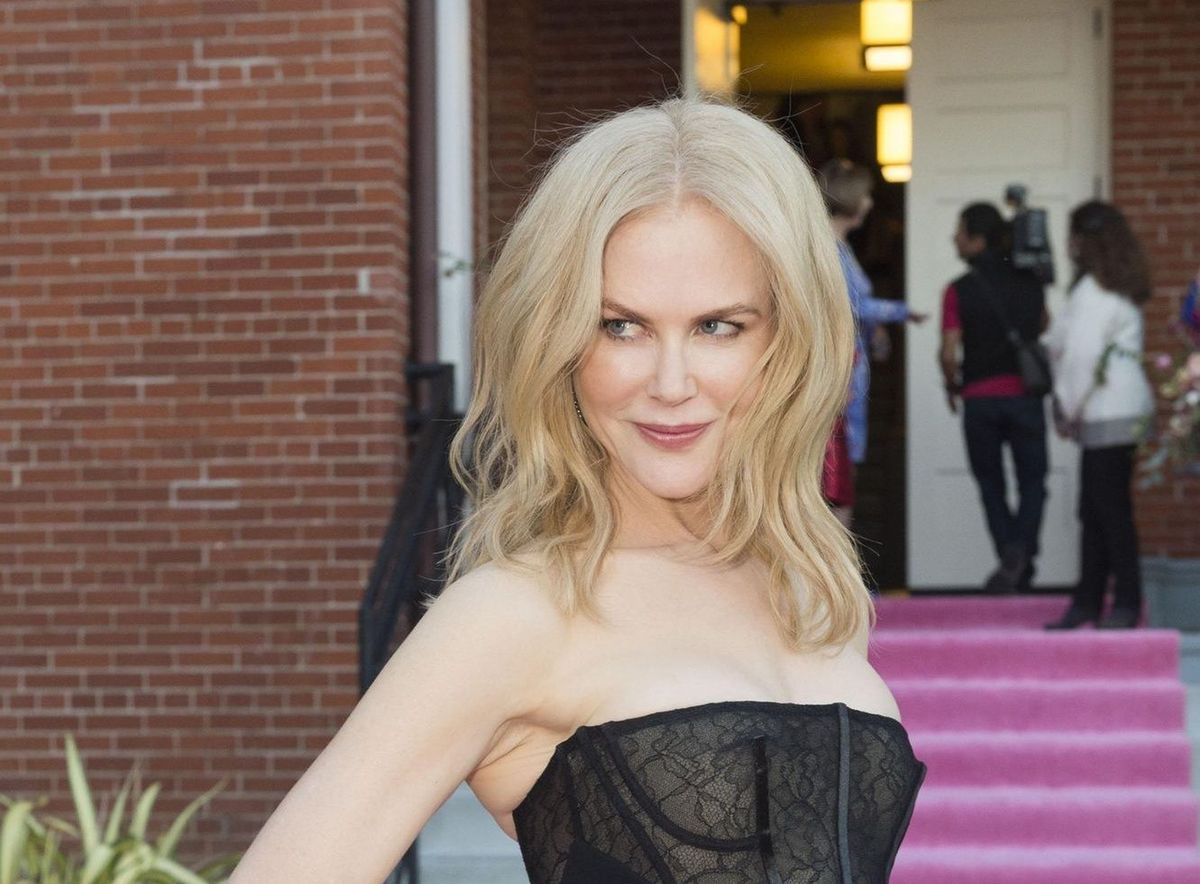 Nicole Kidman zostawiła niewiele wyobraźni. Zobacz jak 50-latka zaprezentowała się na imprezie