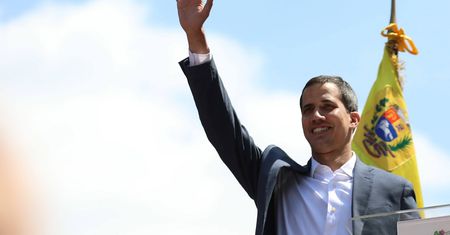 Polska i inne kraje UE zamierzają uznać Juana Guaido za tymczasowego prezydenta Wenezueli