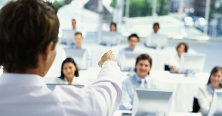 Nowa edycja szkoleń dla pracowników samorządowych