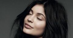 Kylie Jenner pierwszy raz w "Elle" UK
