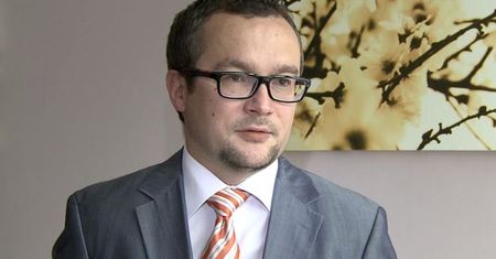Będzie więcej miejsc pracy dla specjalistów i menadżerów (WIDEO)
