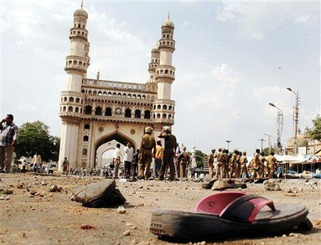 Wybuch w meczecie, co najmniej 13 ofiar śmiertelnych