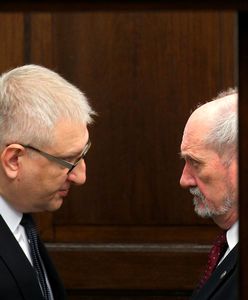 Pięta może wejść do partii Macierewicza i Misiewicza. W Sejmie aż huczy od plotek