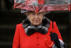 Królowa Elżbieta obejrzała serial "The Crown". Jedna scena ją oburzyła