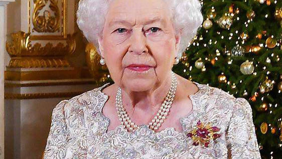 Królowa Elżbieta II przygotowania do świąt Bożego Narodzenia rozpoczęła już w sierpniu. Dlaczego?