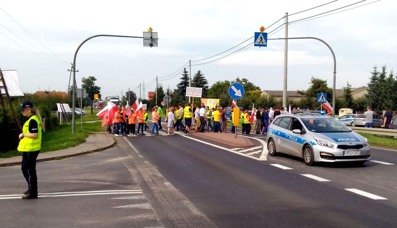 Utrudnienia na krajowej 10 w Pobórce Wielkiej