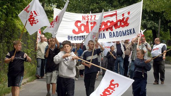 Manifestanci przeszli ulicami Pionek