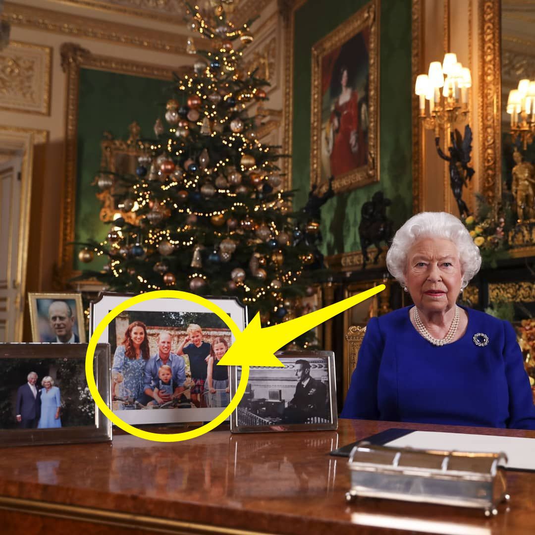 Królowa Elżbieta opublikowała kartkę świąteczną. Brakuje tu kogoś bardzo ważnego