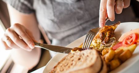 Jak popularna dieta 1000 kalorii wpływa na nasz organizm?