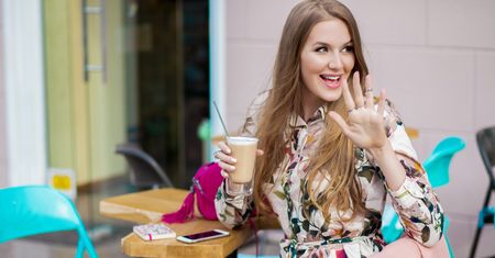 24 kobiece sukienki, które chcesz mieć w swojej szafie. Nie możemy oderwać od nich wzroku