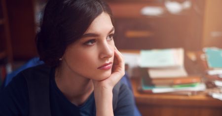 „Tylko nie dziecko, proszę. Za młoda jestem”. Dlaczego młode Polki nie chcą mieć dzieci?