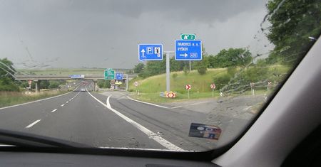 Przetarg na e-winiety. Czeski minister transportu zdymisjonowany
