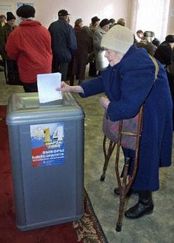 Frekwencja w Rosji rośnie, władze zachęcają do głosowania