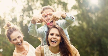 Jak lifestyle i feminizm utrudniają poszukiwania miłości młodym kobietom z wielkich miast