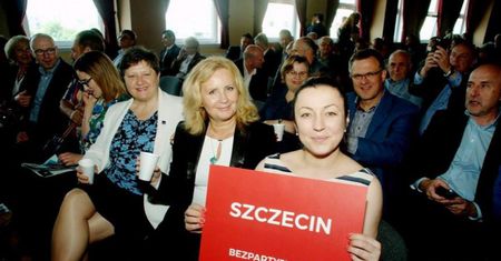 Komitety gorączkowo szukają kobiet na listy. Parytety zabiły wolność wyborów?