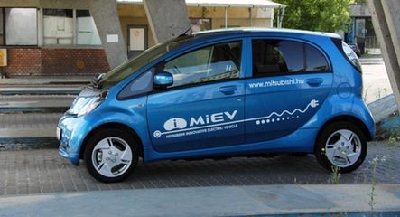 220 km i-MiEV-em na jednym ładowaniu