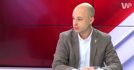 Warszawa. Jan Śpiewak rozpoczął zbiórkę pieniędzy. Jak pomóc aktywiście, który walczył z reprywatyzacją?