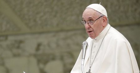 Mocne słowa papieża o księżach pedofilach. "Przyznajcie się!"