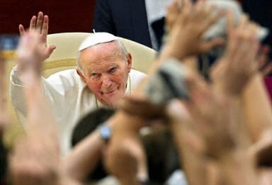 "Szczęść Boże" Polakom - życzy papież