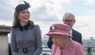 Przeanalizowano mowę ciała Elżbiety. Wiadomo, co myśli o Meghan i Kate