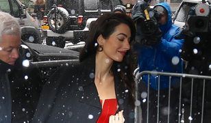 Amal Clooney na baby shower księżnej Meghan. Zrobiła wrażenie