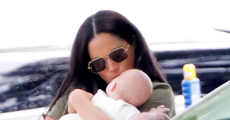 Meghan Marke, książę Harry i Archie przyłapani na lotnisku. Polecieli do Francji