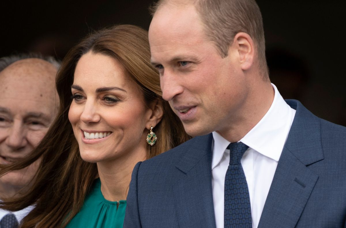 Kate Middleton pozwoliła sobie na kokieteryjny gest. Ekspertka od mowy ciała zdradza, co oznaczał