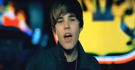 Justin Bieber nie przypomina już uroczego chłopca. Spójrzcie tylko na nowe zdjęcie