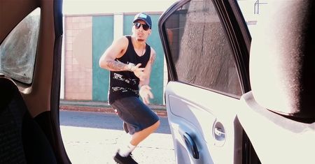 Kiki challenge: taneczne wyzwanie zagraża życiu