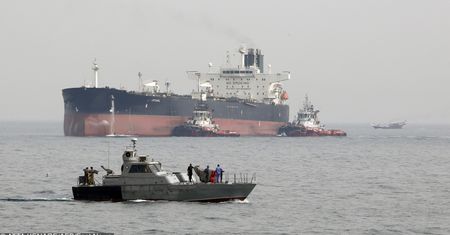 Sensacyjne doniesienia z Bliskiego Wschodu. Iran miał przejąć tankowiec z ZEA