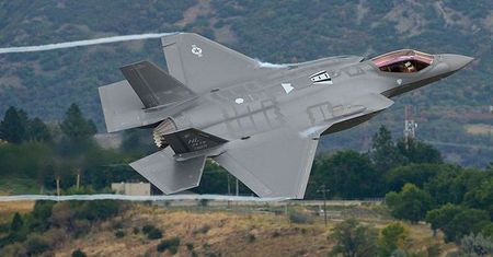 F-35. Turcja nie kupi nowych myśliwców z USA, bo współpracuje z Rosją