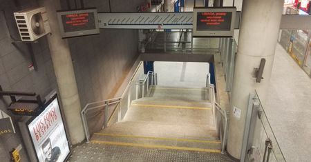 Warszawa: ewakuowano stację metra Słodowiec