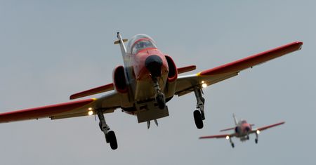 Hiszpania. Odrzutowiec spadł do morza, pilot nie przeżył [wideo]