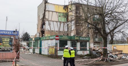 Poznań. Wybuch w kamienicy na Dębcu, oskarżony mąż ofiary. Nowe fakty
