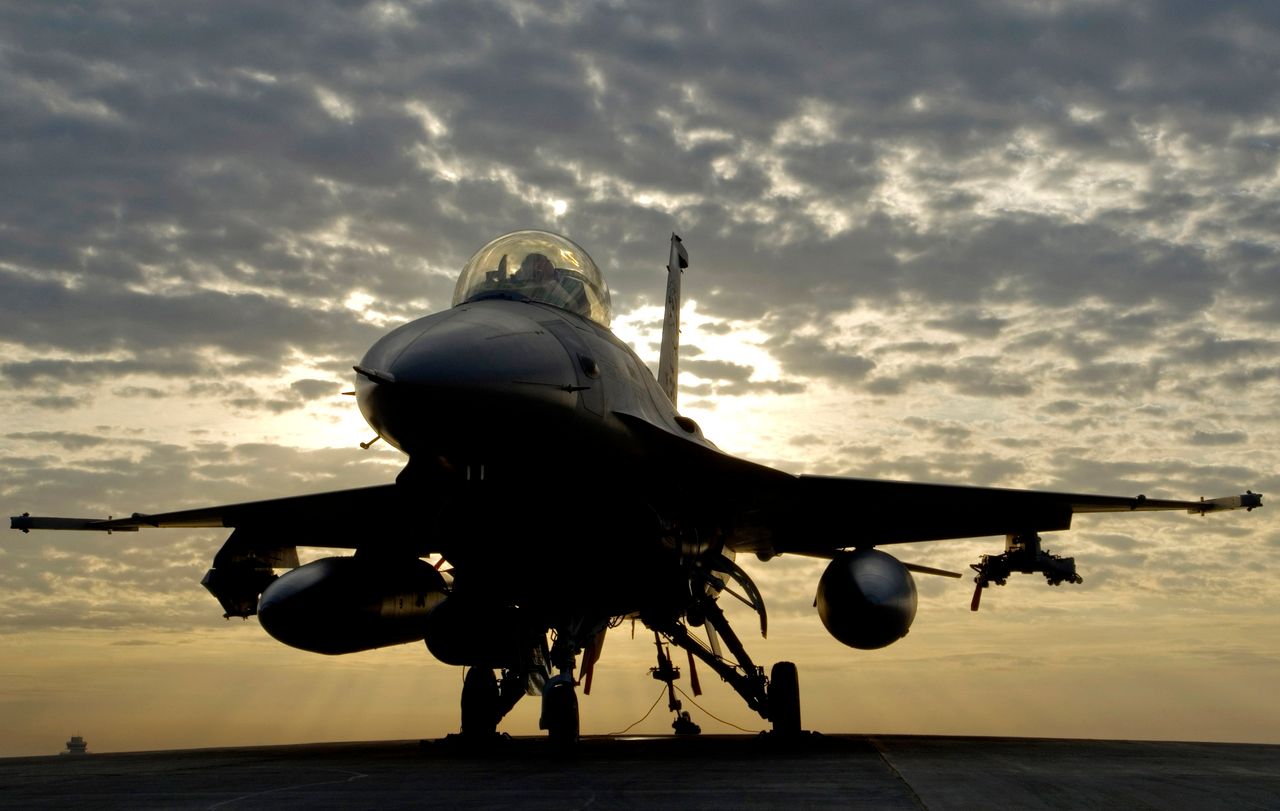 Amerykański F-16 omyłkowo zbombardował Japonię. Nikt nie ucierpiał