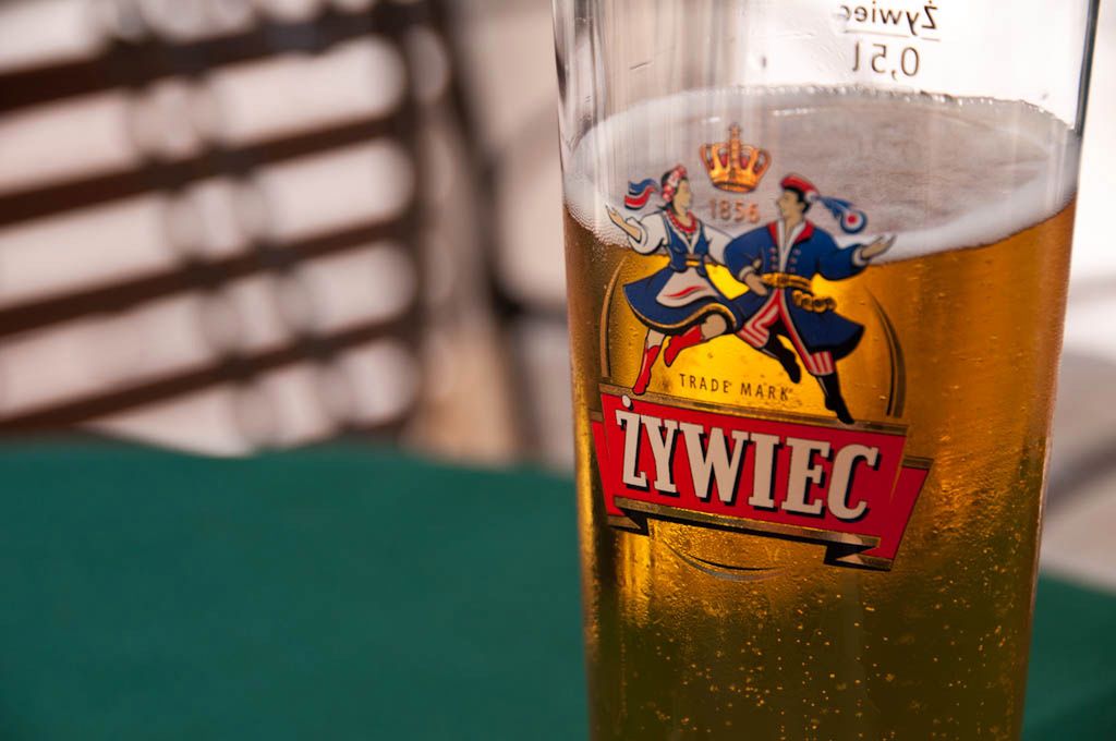 Kupujemy droższe piwo. Żywiec chwali się wynikami