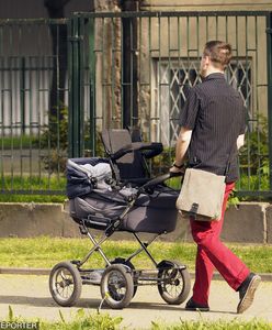 Dziesiątki tysięcy rodzin czekają na świadczenie 500+. Urzędnicy nie dają rady, na pieniądze trzeba czekać miesiącami