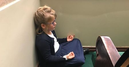 Exposé Mateusza Morawieckiego. Córka premiera słuchała go w skupieniu