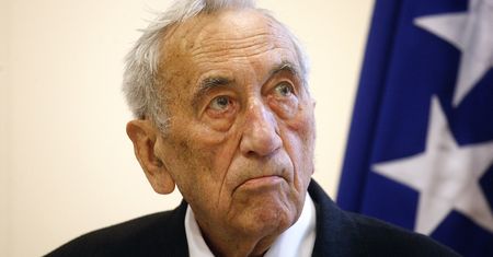Awantura o ulicę im. Mazowieckiego. "Ludzie będą na nią pluć, to stalinowiec"