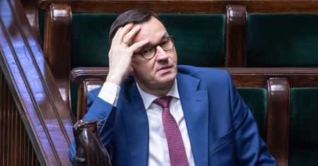 Tarcza antykryzysowa. Dopłaty do pensji dopiero w połowie maja?