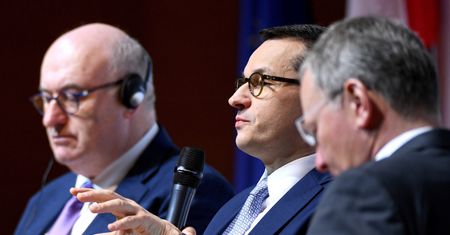 Premier Morawiecki zapowiada ważną ustawę. "Pomoże lokalnym rynkom i polskim producentom"