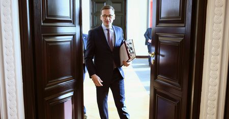Juncker spotkał się w Sofii z Morawieckim