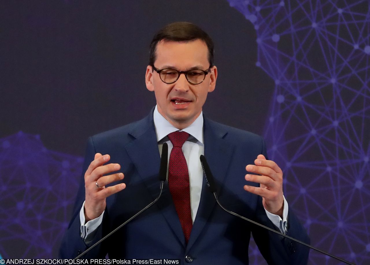 Działka Morawieckiego. Ksiądz, który sprzedał grunty premierowi, awansował na generała