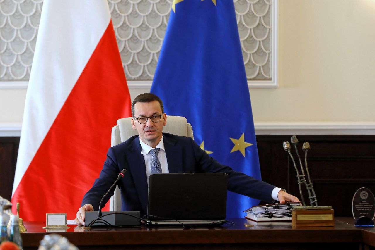 CBOS: Rośnie poparcie dla rządu Morawieckiego